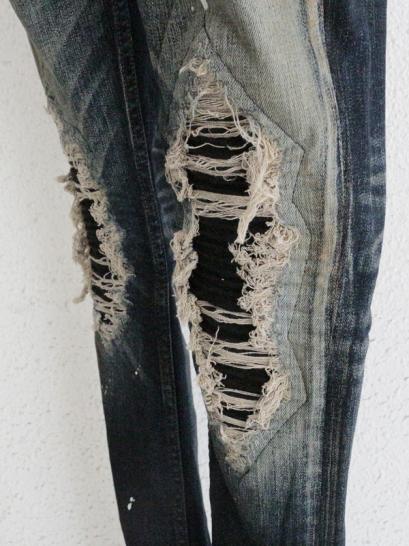 FAGASSENT　"20AW-BLESS" Blue distressed denim with black net knee crush &  white